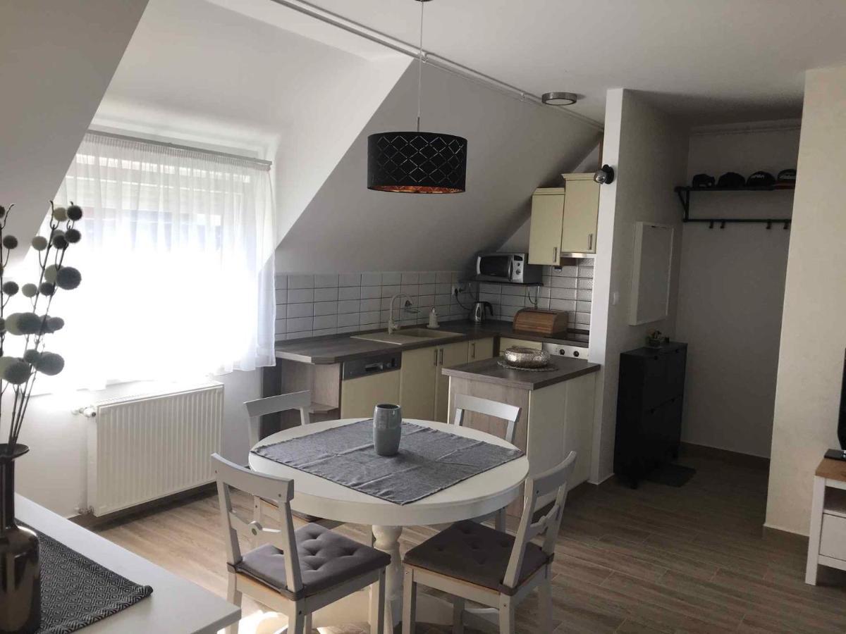 Apartment In Keszthely/Balaton 35892 Buitenkant foto