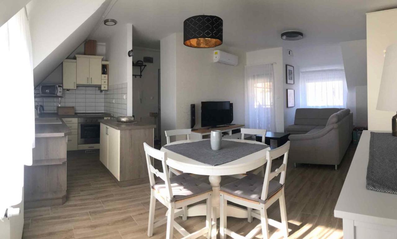 Apartment In Keszthely/Balaton 35892 Buitenkant foto